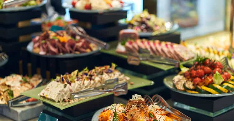 Dubai: Buffet Dinner at Saffron in Atlantis the Palm | GetYourGuide