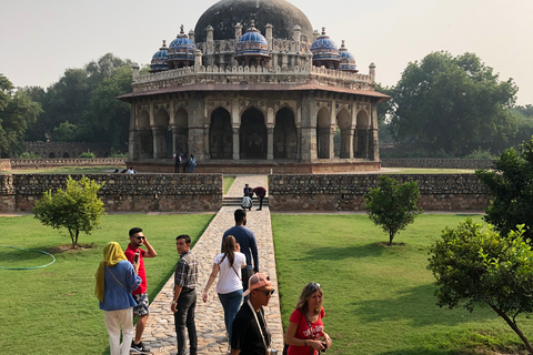 Visite exclusive de Delhi en soirée dans une voiture climatisée