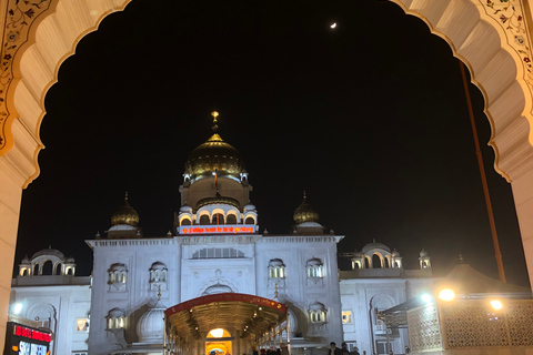 Visite exclusive de Delhi en soirée dans une voiture climatisée