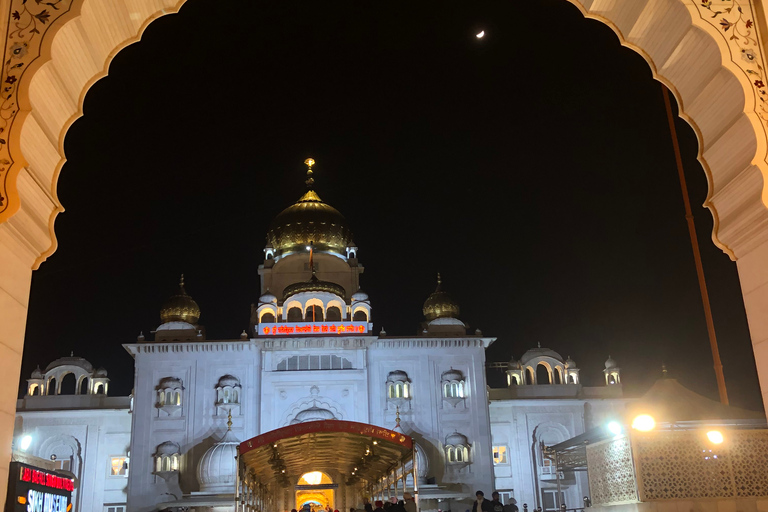 Visite exclusive de Delhi en soirée dans une voiture climatisée