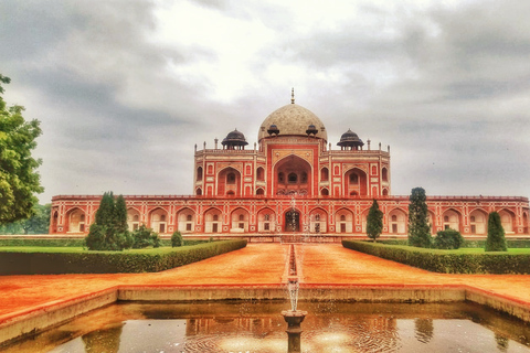 Tour panoramico privato serale di DelhiTour privato di mezza giornata di Delhi in auto con aria condizionata senza ingressi