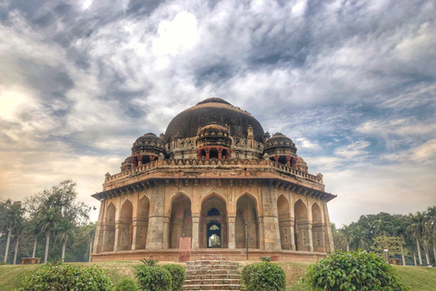 Visite exclusive de Delhi en soirée dans une voiture climatisée