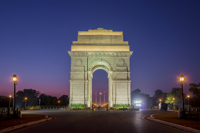 Tour panoramico privato serale di DelhiTour privato di mezza giornata di Delhi in auto con aria condizionata senza ingressi