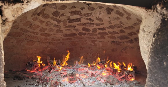 Kefalos: Outdoor Bread Workshop Using a Wood-Fired Oven