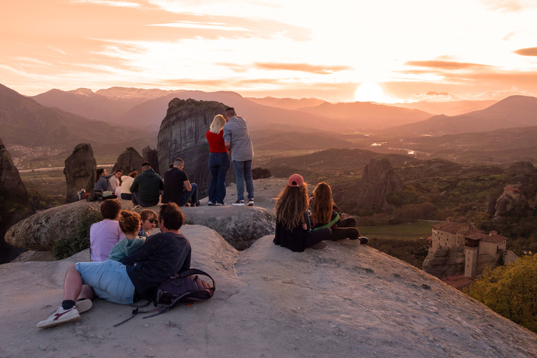 Atenas: 2 días en Meteora con 2 visitas guiadas y estancia en hotelOpción Hotel de 4 estrellas