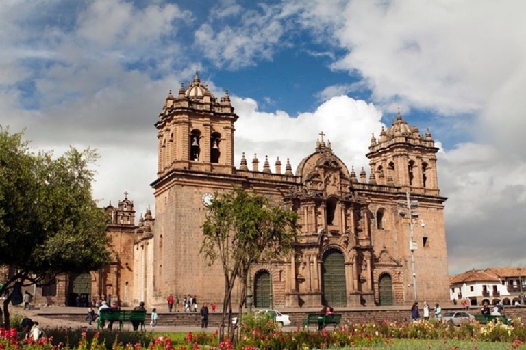 Cusco: Prywatna wycieczka po mieście z targiem i stanowiskami archeologicznymi
