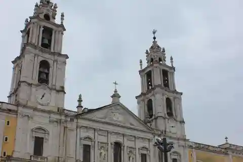 Tour por Mafra, Ericeira, Azenhas do Mar e Cabo da Roca