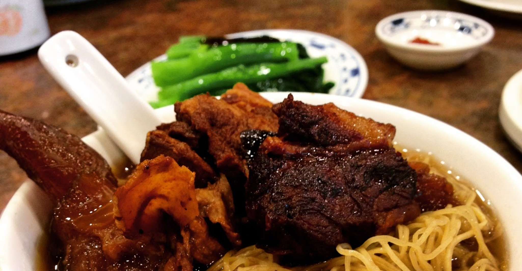 Excursão gastronômica noturna em Chengdu por guia local - Hizvo