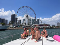 Miami, Visite de location de yachts privés avec Champagne et Snorkel - Hizvo