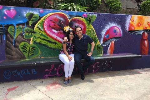 Medellin: Graffiti Culture Private Tour