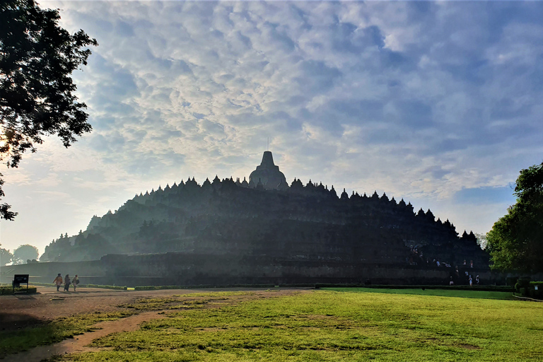 Sunrise, Borobudur, Merapi Jeep, Prambanan No Hidden Cost
