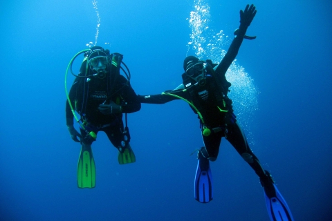 Bodrum: nurkowanie z akwalungiemBodrum Scuba Diving Experience - Spotkanie w punkcie