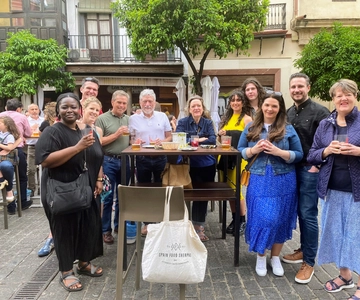 Seville: Tapas, Taverns, and History Walking Tour