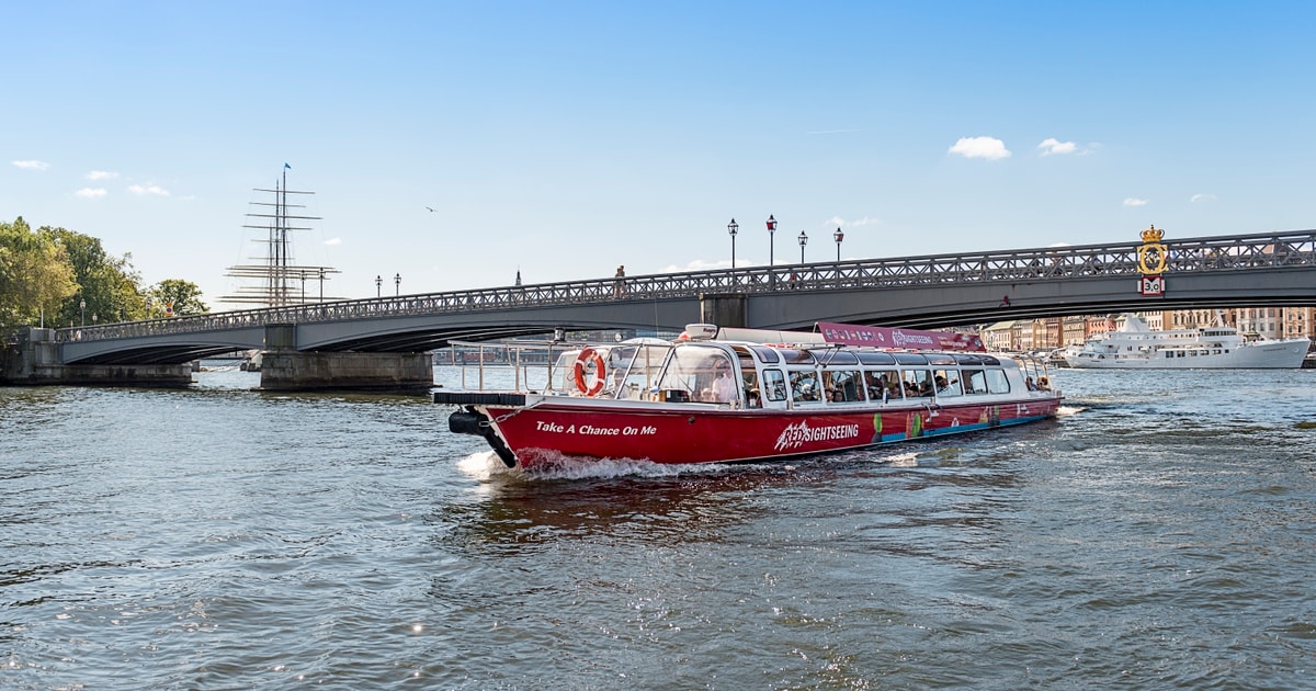 canal cruises stockholm