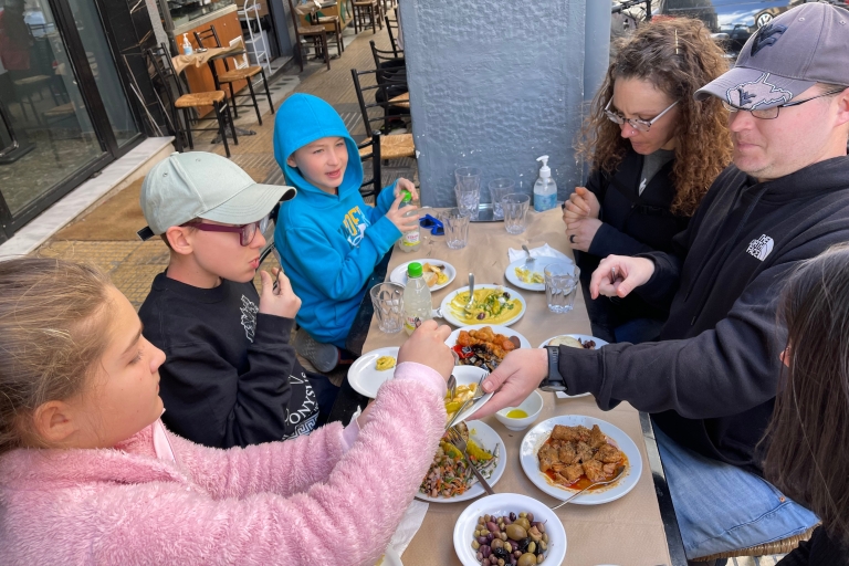 Heerlijke foodtour voor gezinnen 15+ iconisch Grieks eten