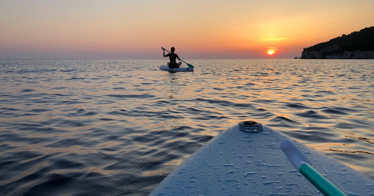 Pula Tour de Stand Up Paddle au coucher du soleil GetYourGuide