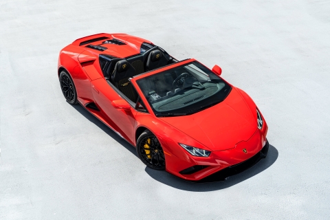 Miami: visite de la supercar Lamborghini Huracan SpyderMiami : expérience de conduite en supercar Lamborghini Huracan Spyder
