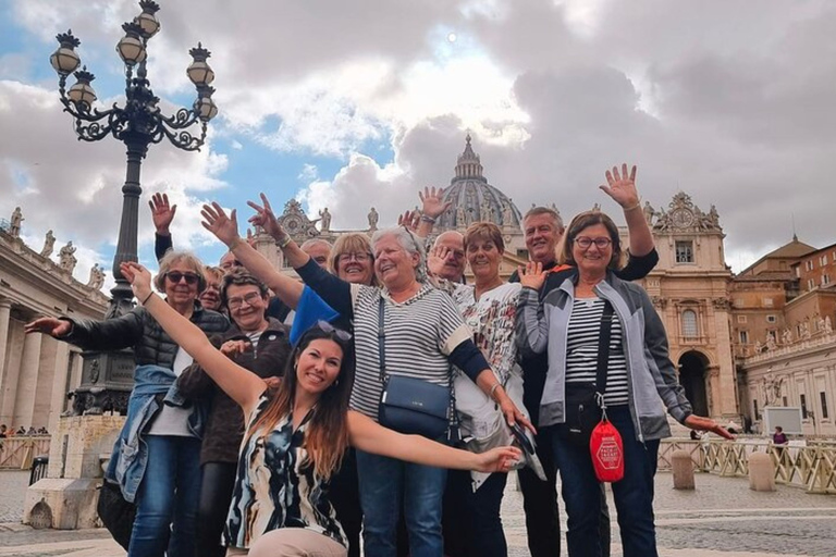 Rome : Private custom walking tour with a local guide 4 Hours Walking Tour