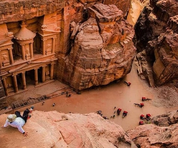From Amman: Petra, Wadi Rum, and Dead Sea Private 2-Day Trip