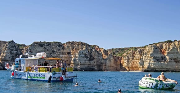 Desde Lagos: tour en barco por la costa de 2,5 horas con guía y visita a las grutas