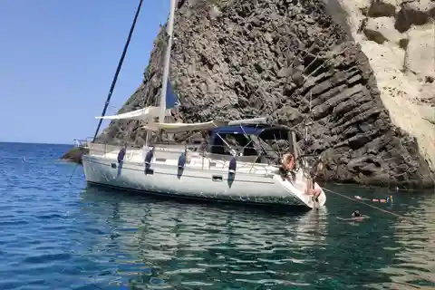 Adamantas: Kleftiko Sailing Cruise with Meal and Swim Stops