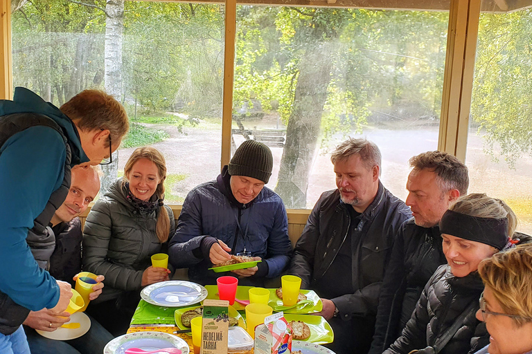 Tour on (e)Bike: BBQ, Sauna, forest, Seurasaari & Meilahti (e)Bike, BBQ, Sauna Helsinki tour & Explore hidden forests