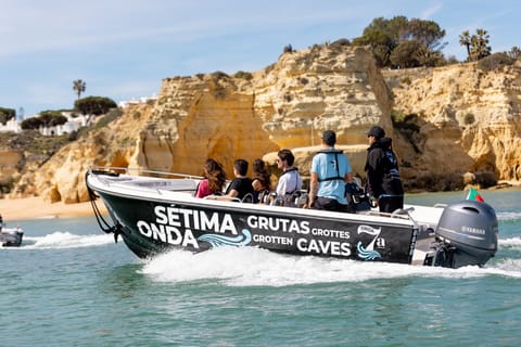 Armação de Pêra: Excursão Privada à Gruta de Benagil