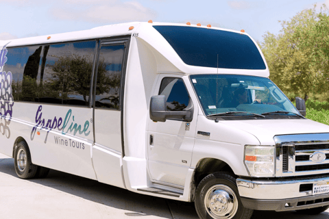 Temecula: 3-Winery Tour with Tastings and Lunch