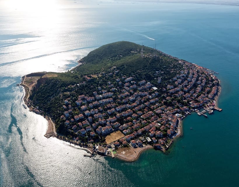 Istanbul: Princes' Islands Tour with Lunch and Transfers | GetYourGuide