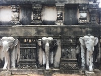 Desde Phnom Penh, Oudongk Mountain y Koh Chen Island Tour - Housity