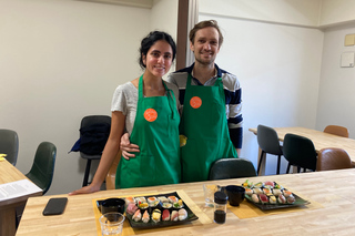 Sushi Cooking Classes in Osaka