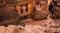Van Amman, Private Day Tour naar Petra en Wadi Rum - Housity
