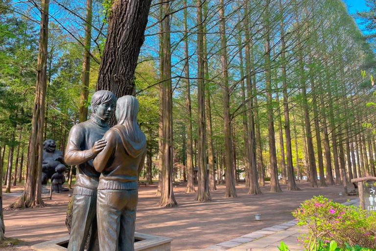 Seul: Viagem de 1 dia a Gangwon-do com o Mundo da Alpaca e a Ilha NamiExcursão em grupo pelo jardim saindo de Myengdong