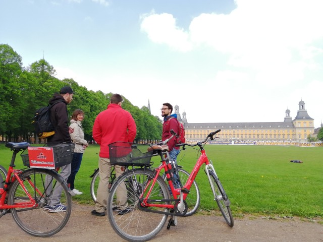 Visit Bonn 3,5 hours Guided Bike Tour in Delhi