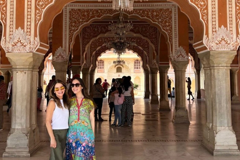 Delhi Agra Jaipur : Visite guidée de 4 jours avec transferts privésCircuit sans hôtel