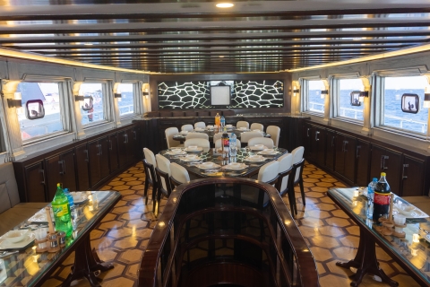 Hurghada: 6-in-1-Yacht-Tour zum Schnorcheln & MittagsbuffetTour ab Hurghada