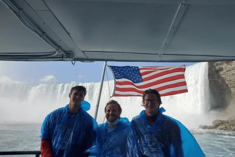 Cascate del Niagara, USA: tour guidato con crociera Maid of the Mist