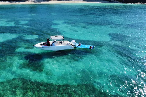 Fajardo: Half-Day Private Snorkeling Boat Trip with Snacks