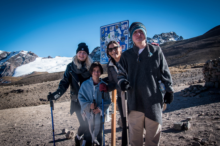 From Cusco: Vinicunca Rainbow Mountain Hike and Tour