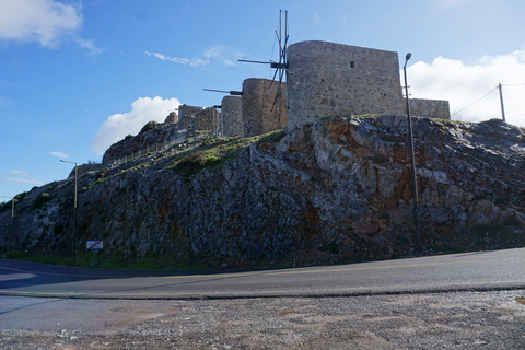 Kreta: Lasithi-platån, Zeus-grottan och byar Tour med måltidLasithi-platån - Zeus-grottan - rundtur i byarna