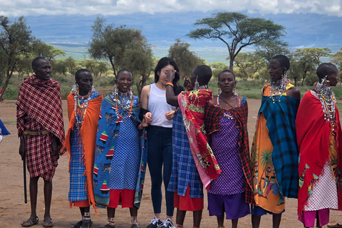 Tour del villaggio Masai e cultura a Kajiado da Nairobi.Opzione standard