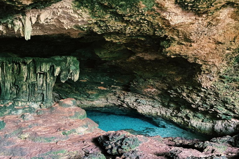 Sansibar: Kuza-Höhle und Seegras-Farm-Tour