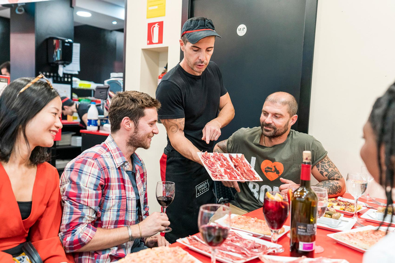Jamón, Cheese and Wine Experience near Sagrada Familia Barcelona: Jamon, Cheese, and Wine Tasting Experience