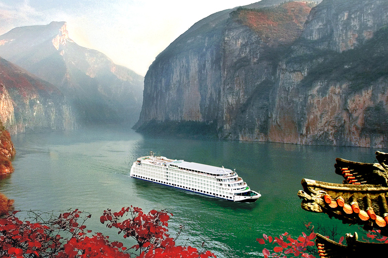 4D3N Yangtze River Victoria Cruise: Chongqing to Yichang Executive Suite