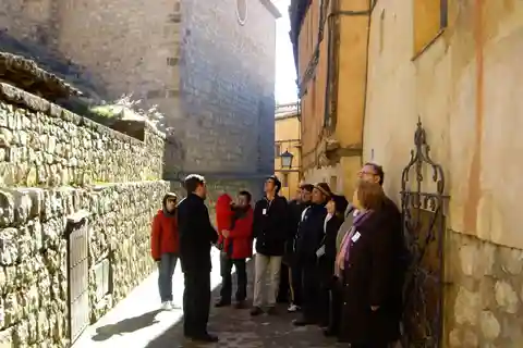 Albarracín Monumental y Casa Museo Pérez Toyuela