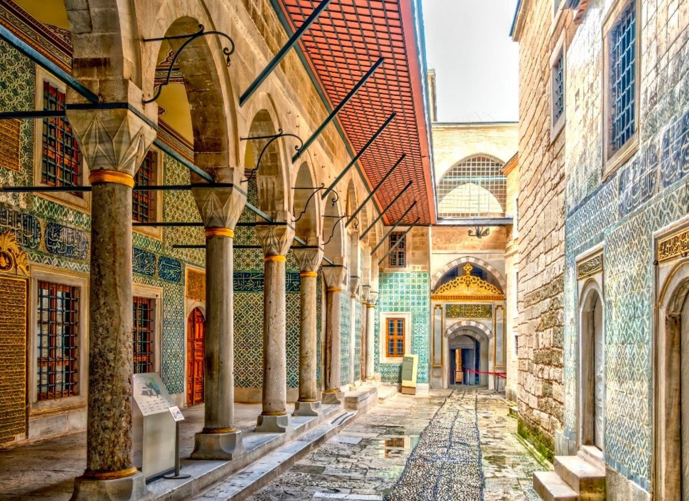 Istanbul: Topkapi Palace & Harem Tour Skip køen-billet