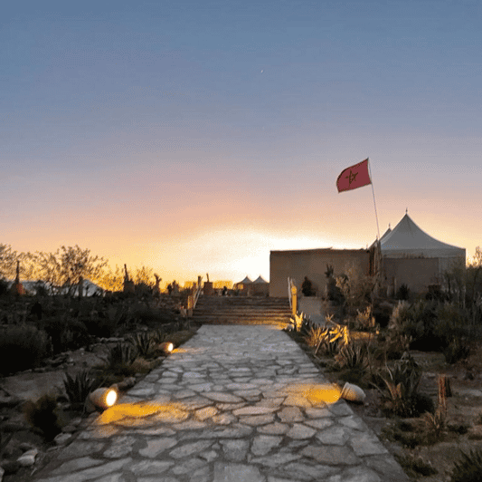 Da Marrakech: Tour Al Tramonto Nel Deserto Di Agafay Con Cena ...