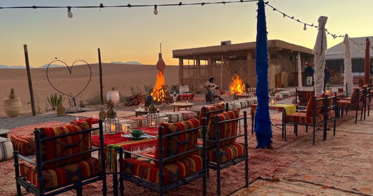 From Marrakesh: Agafay Desert Sunset Tour with Dinner Show