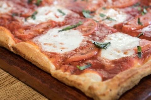 Philadelphia: Guided Tour of Italian Market with Tastings Standard Option
