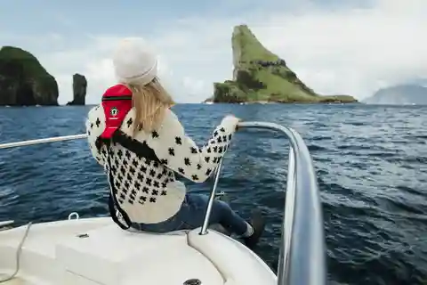 Vágar: Private Sightseeing Boat Tour with Local Skipper